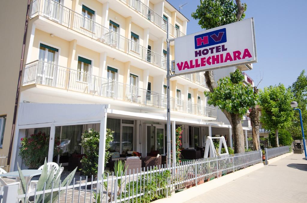 Hotel Vallechiara リド・ディ・サヴィオ エクステリア 写真