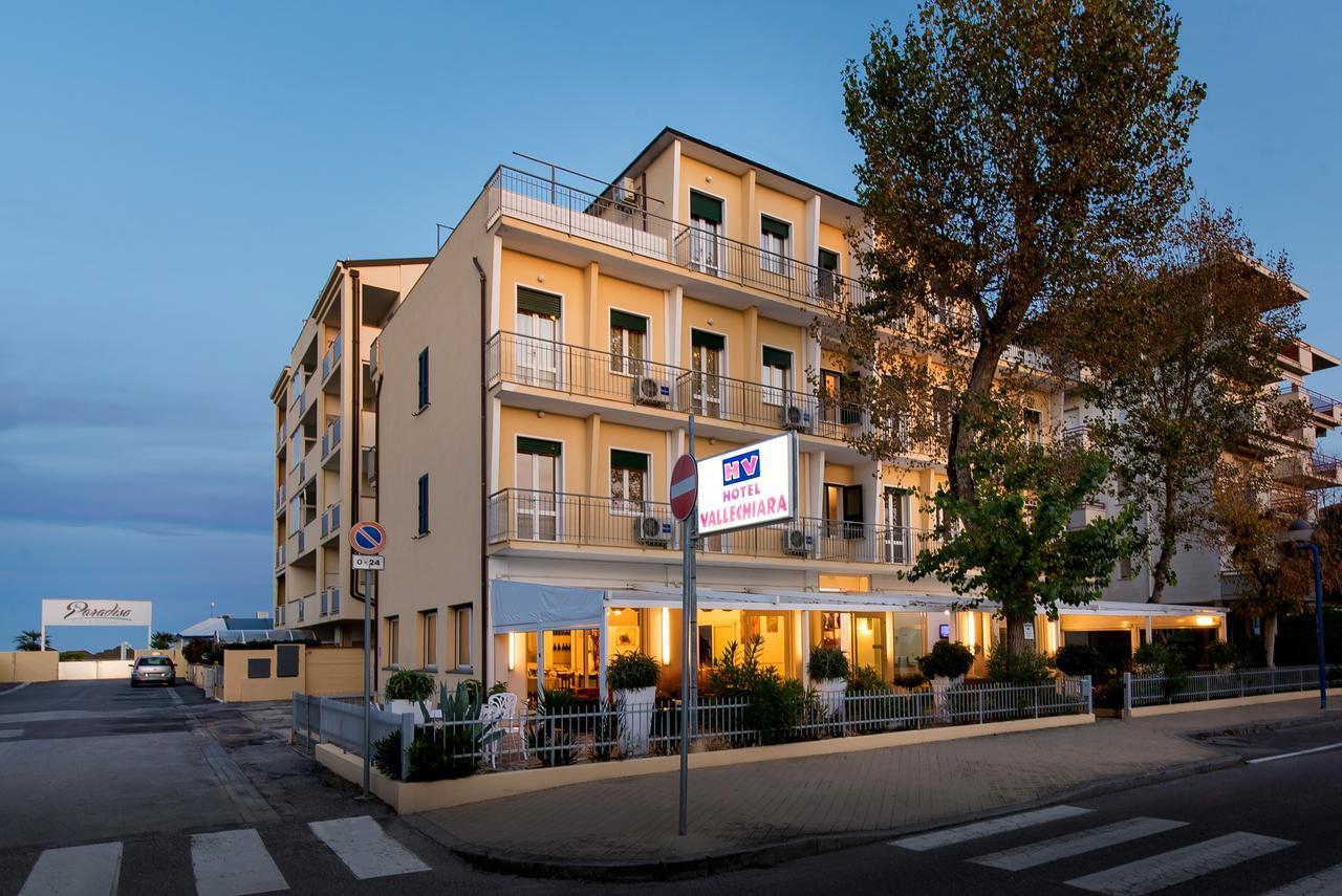Hotel Vallechiara リド・ディ・サヴィオ エクステリア 写真